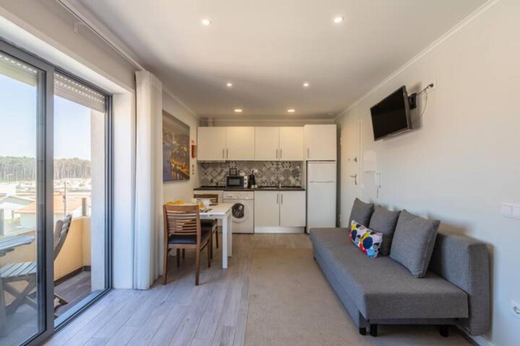 Vista Mare Beach Apartments By Destiny Houses Cortegaça エクステリア 写真