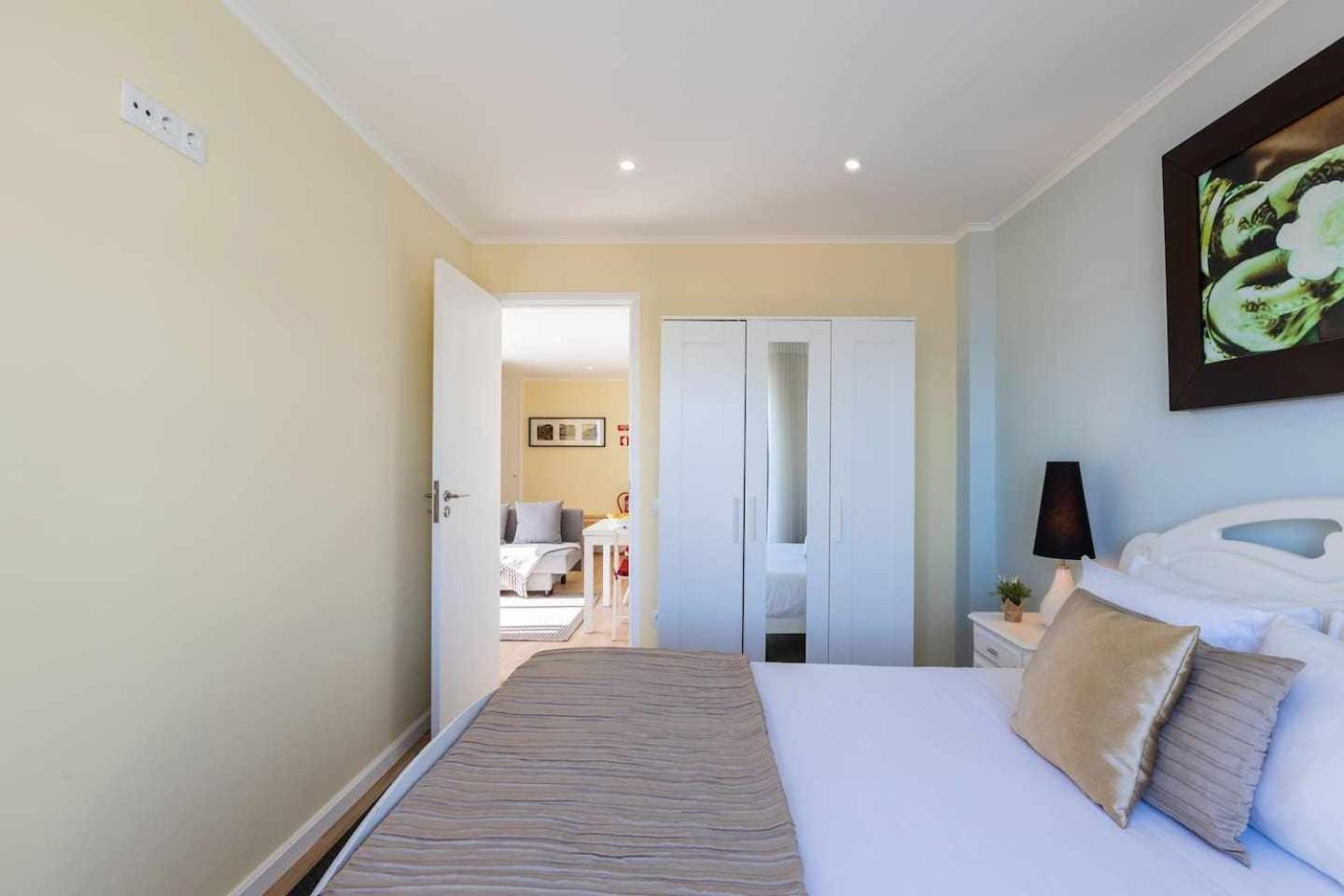 Vista Mare Beach Apartments By Destiny Houses Cortegaça エクステリア 写真